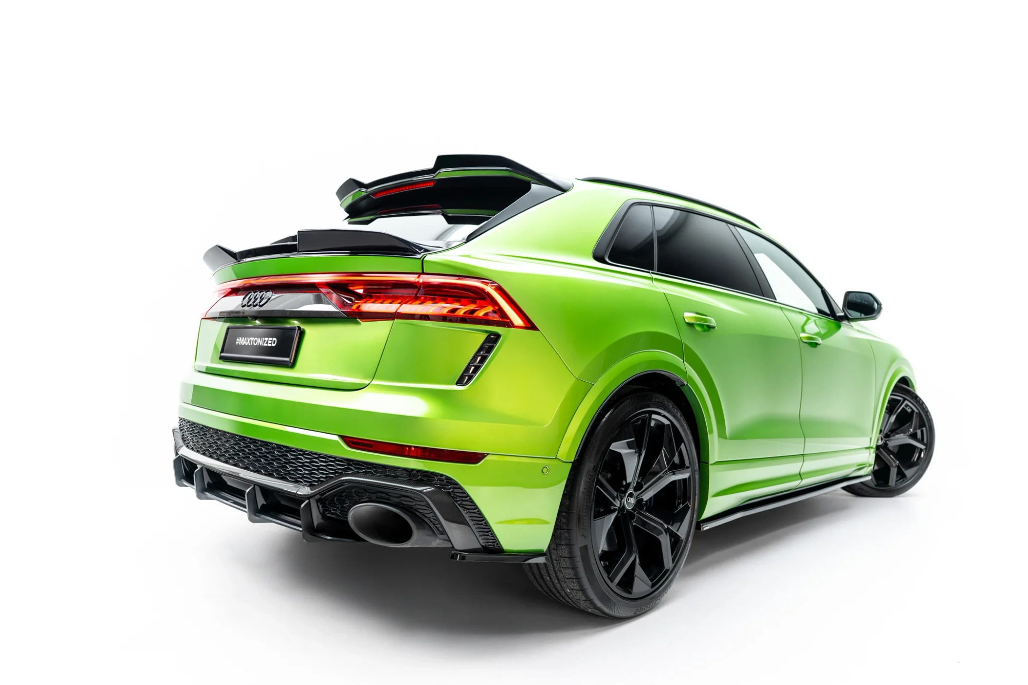 Onderste 3D Spoiler passend voor Audi RSQ8 Mk1 / Facelift Glans Zwart – Maxton Design