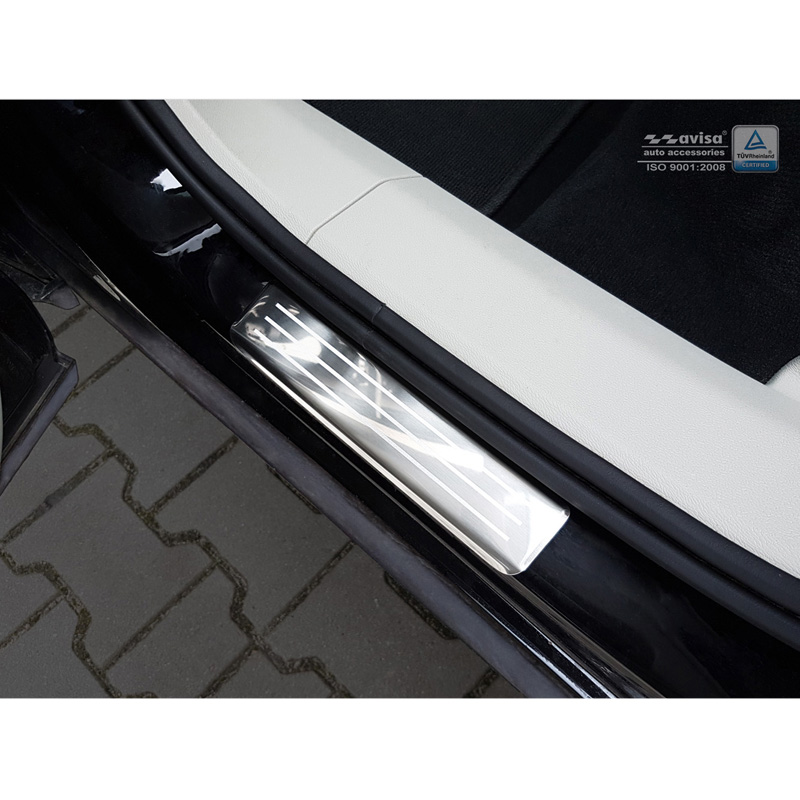 Inox door sill protectors  Volvo XC60 II 2017-2021 & FL 2021- incl. R-Design- - 'Engraved Lines' - 4-pieces