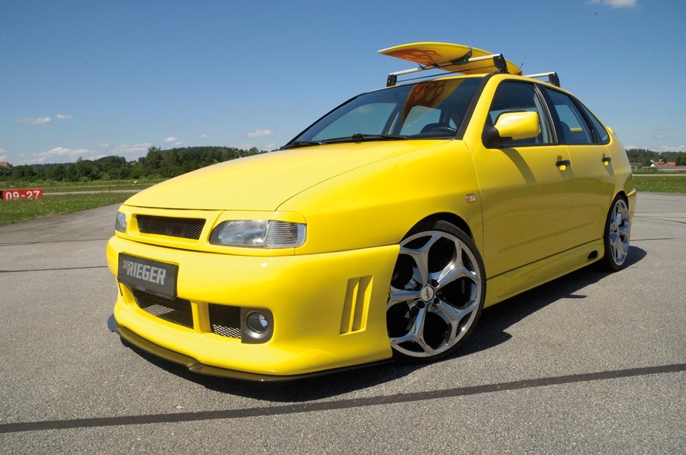 Sideskirts with schacht and uitsnede Seat Cordoba Rieger