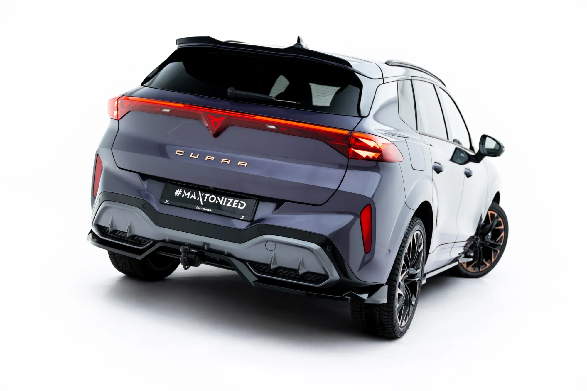 Rear Splitter V.3 with Vertical Bars Cupra Terramar Mk1 Gloss Black (Towbar Version)