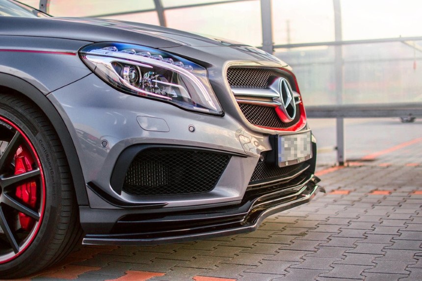 Voorspoiler passend voor Mercedes GLA 45 AMG X156 Maxton Design glans zwart