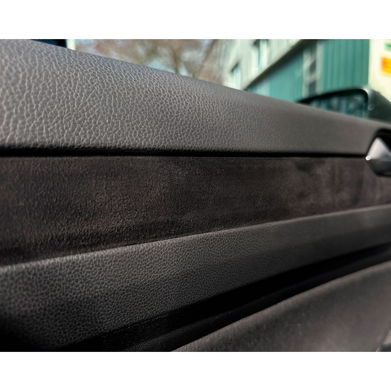 Foliatec Cockpit Design Film Panther Wrap (Alcantara-Look) - Black - 15x140cm