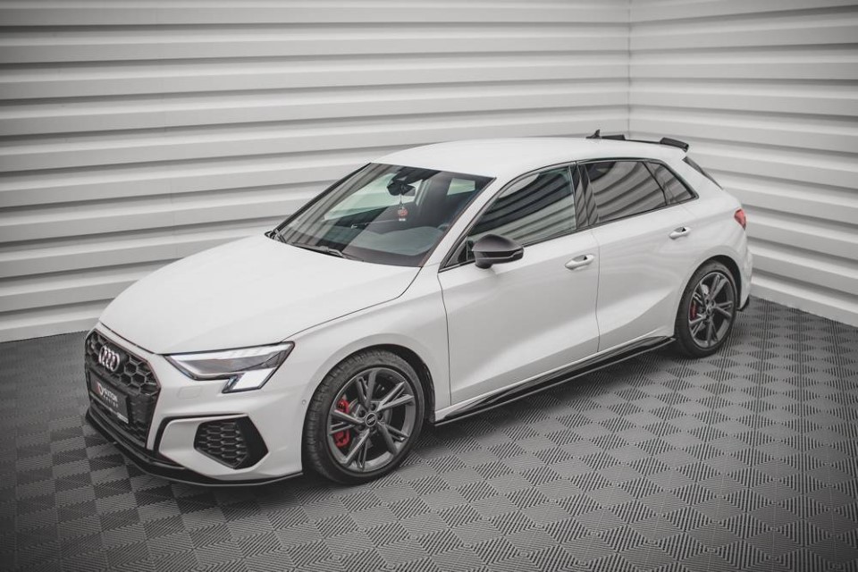 Zijskirts Diffuser passend voor Audi S3 / A3 S-Line 8Y