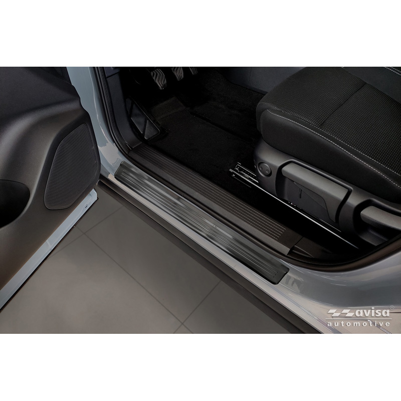 Avisa Black Stainless Steel Door sill protectors  Nissan Qashqai III 2021-2024 & Facelift 2024- - 'Lines' - 4-pieces