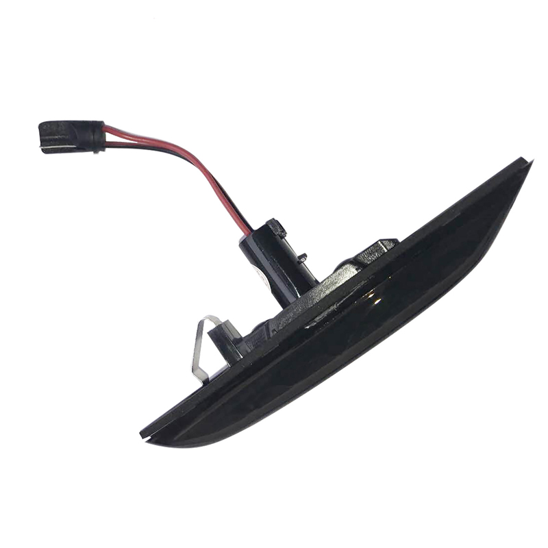 Set LED Side Indicators (T10 Plug)  BMW 1-Series E8x / 3-Series E46 / E9x / 5-Series E6x / X1 E84 / X3 E83 - Smoke