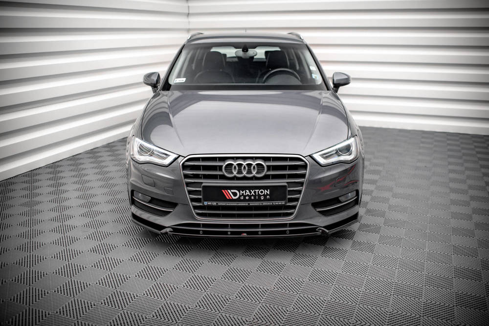 Voorspoiler passend voor Audi A3 8V Sportback 13-16 Maxton Glans Zwart