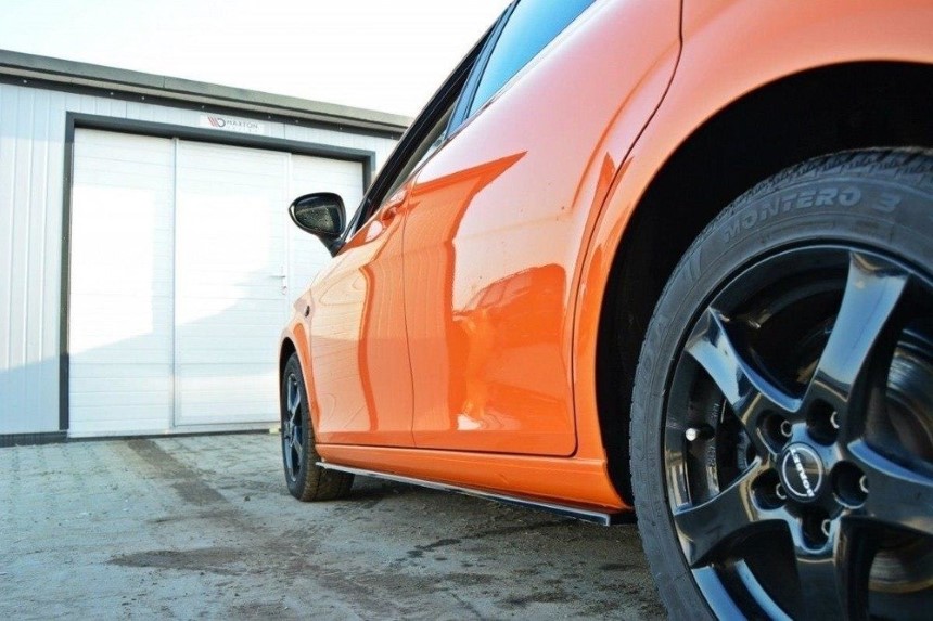 Zijskirts passend voor Seat Leon Cupra FR 1P Maxton Design glans zwart Facelift
