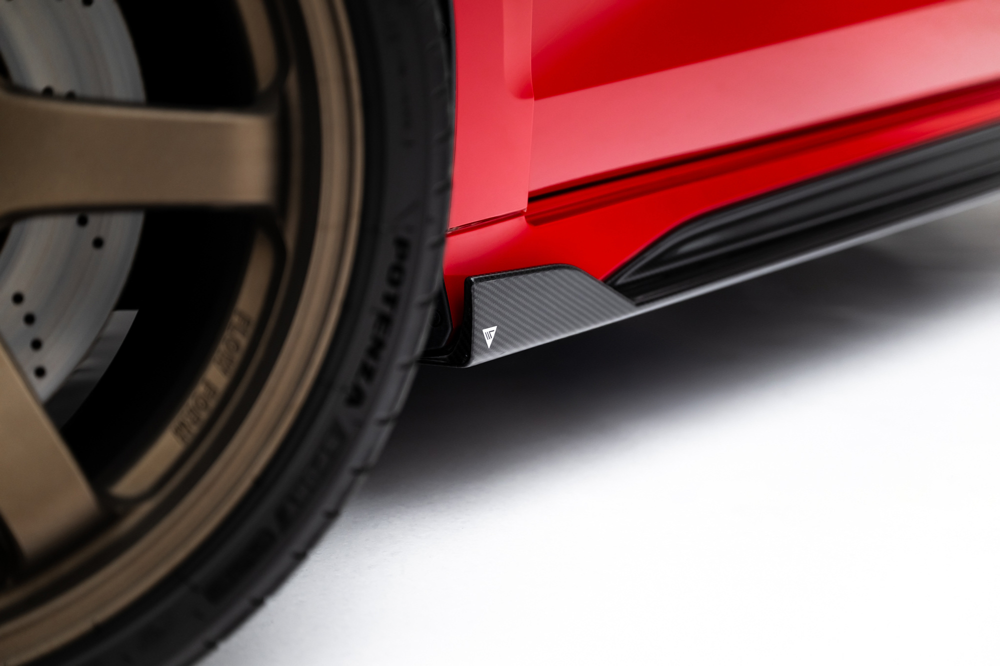 Set of Prepreg Carbon Fiber Zijskirts passend voor Audi RS3 Sedan 8Y Facelift – Maxton Design