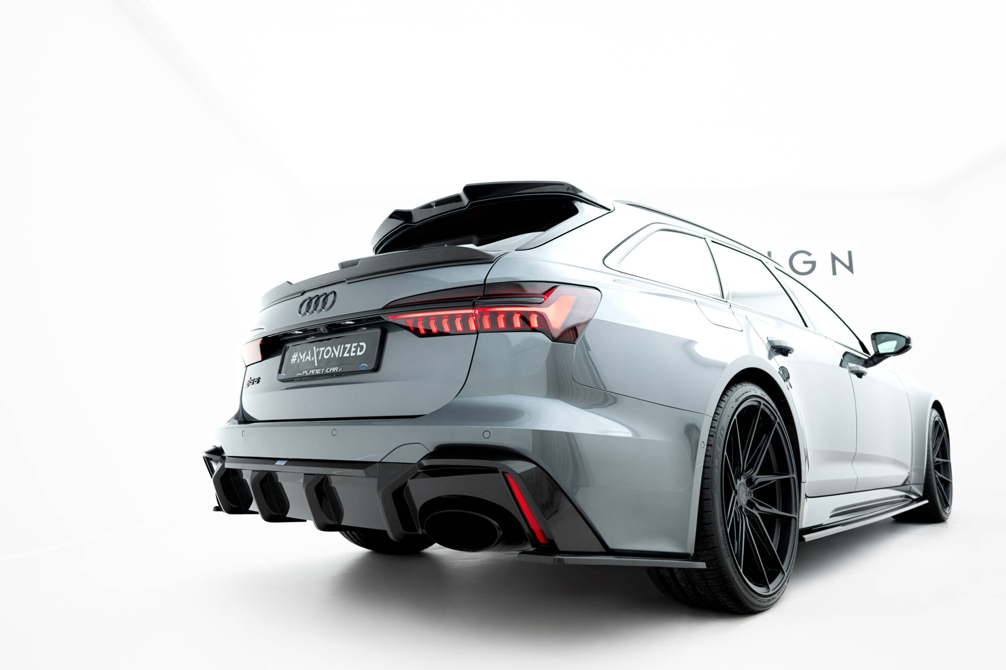 Carbon Fiber Achter Diffuser passend voor Audi RS6 C8 Maxton Glanzend zwart