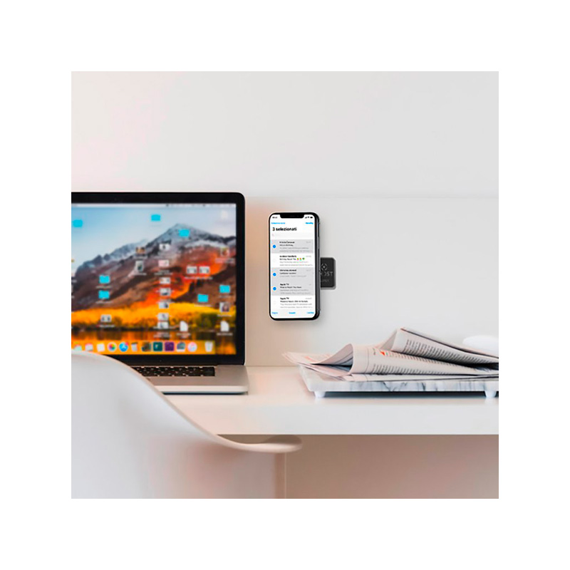 Celly Universal Magnetic Smartphone Holder Ghost Super Fix