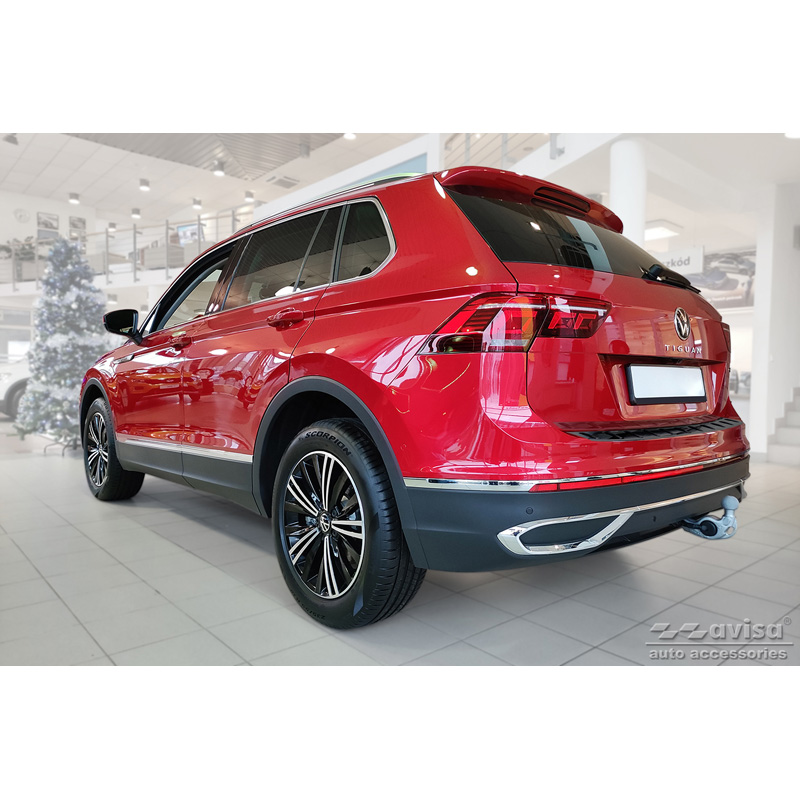 Black Stainless Steel Rear bumper protector  Volkswagen Tiguan II 2016-2020 & Facelift 2020-2024 'STRONG EDITION'
