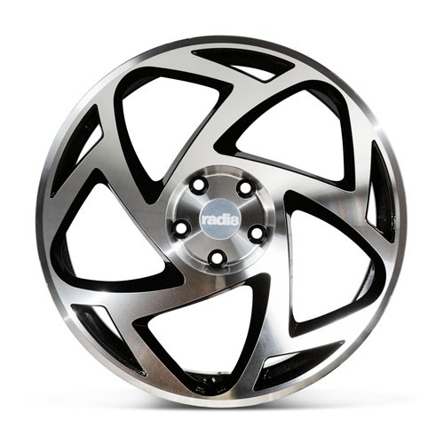 RADI8 S5 10.0x19 5x120 40 Gloss black machine face 72,56 Velgen