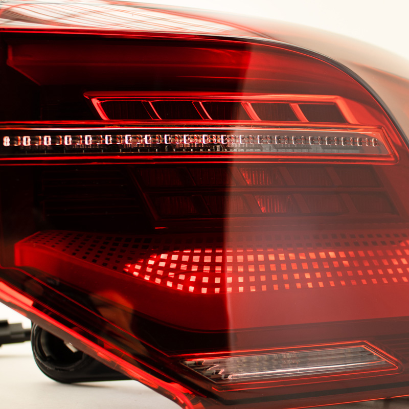 Set LED Tail Lights  Volkswagen Golf VIII 2020- excl. Variant - Red/Smoke - incl. Dynamic Running Light