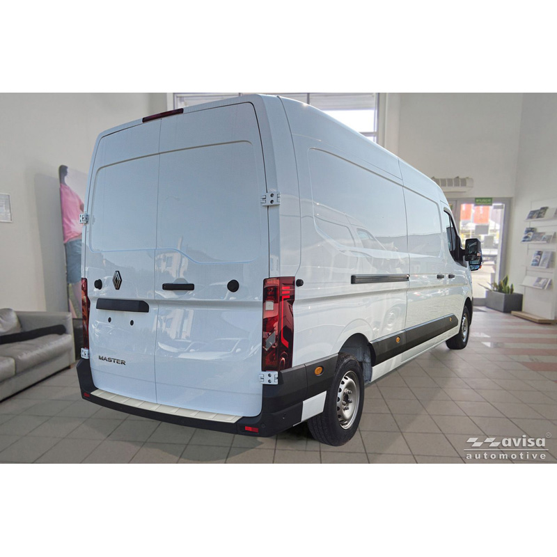 Avisa Stainless Steel Powdercoated Rear bumper protector  Renault Master IV 2024- 'Soft Silver'