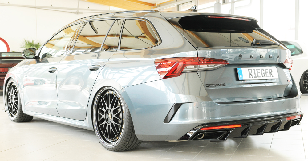 Diffuser passend voor Skoda Octavia RS (NX) Rieger Glans Zwart