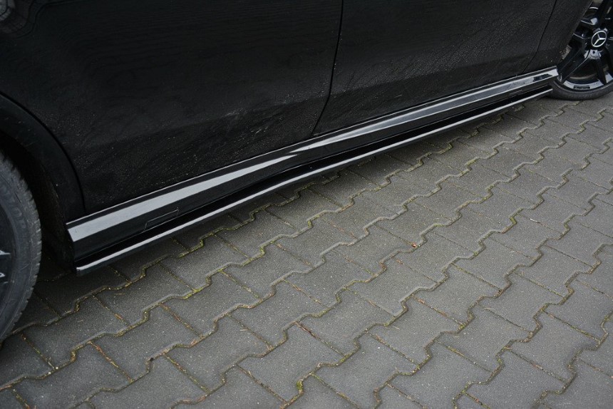 Zijskirts passend voor Mercedes E63 AMG W212 Maxton Design glans zwart