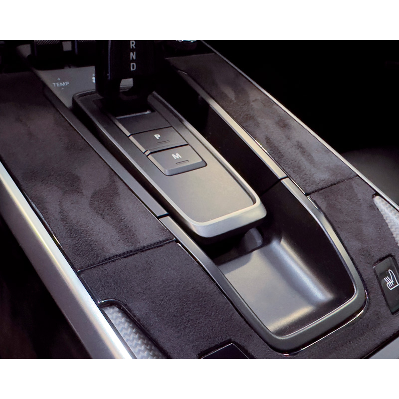 Foliatec Cockpit Design Film Panther Wrap (Alcantara-Look) - Black - 15x140cm