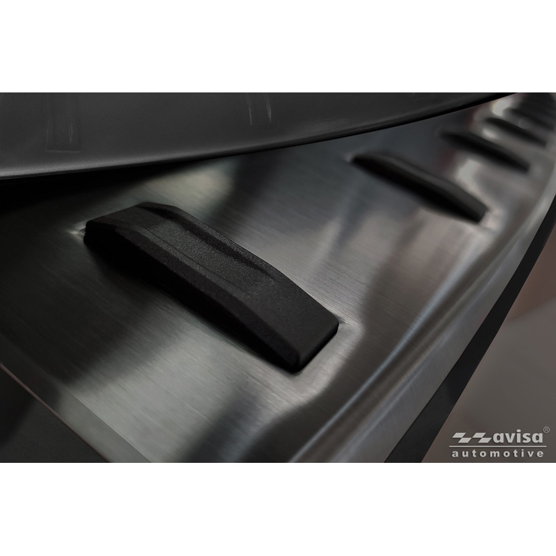 Avisa Stainless Steel STRONG EDITION Rear Bumper Protector  Ford Kuga III ST-Line / Vignale 2019-2024 & Facelift 2024- - Black
