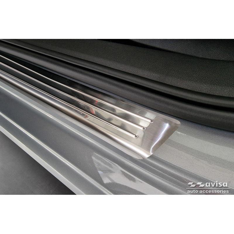 Inox door sill protectors  Volkswagen Passat Variant (CJ5) incl. R-Line & Hybrid 2024- / Skoda Superb IV Combi 2024- - 'Lines' - 4-pieces