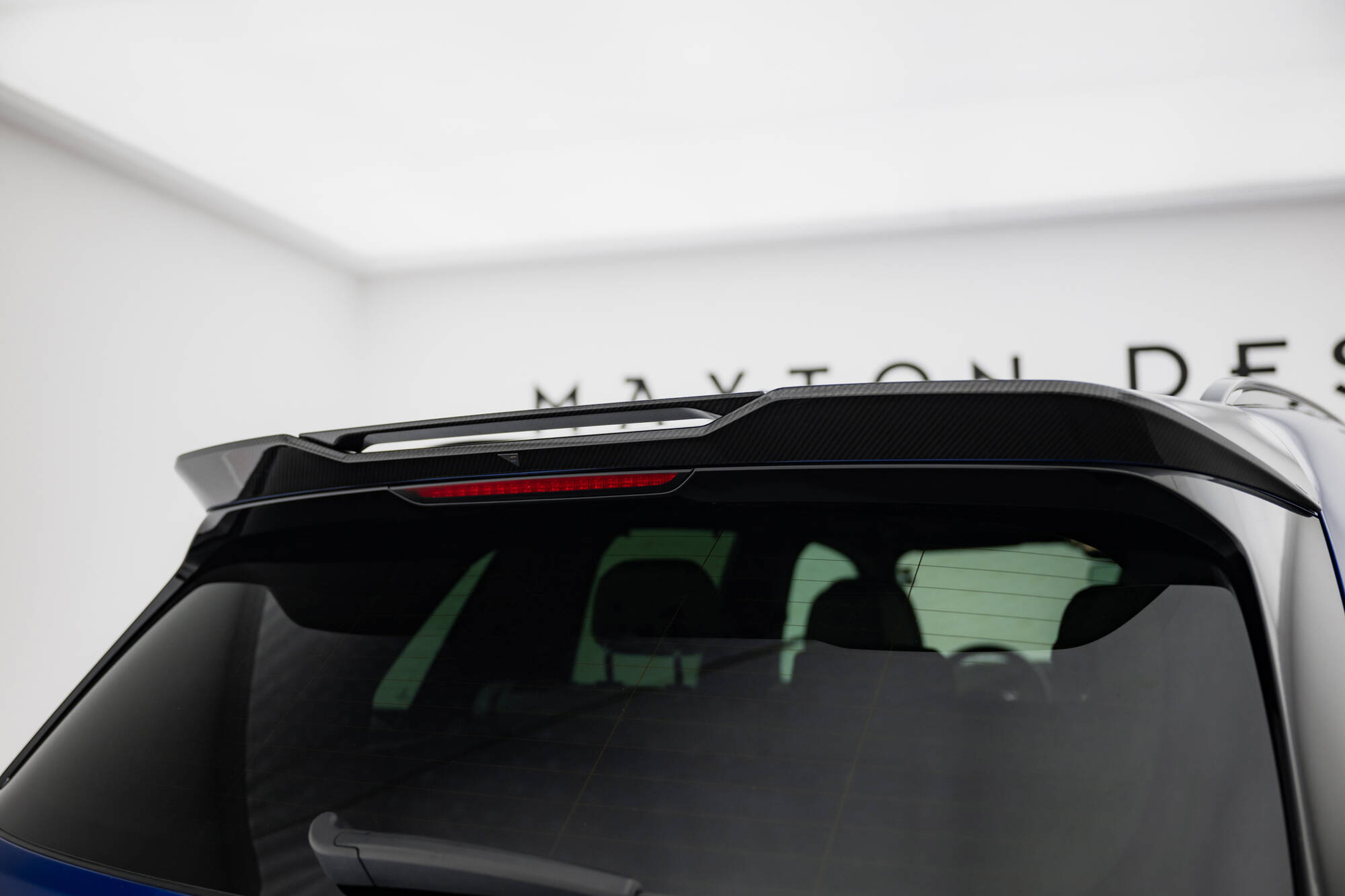 Carbon Fiber Achterklep Spoiler passend voor BMW X5 M-Pack G05 Facelift Maxton Glanzend zwart