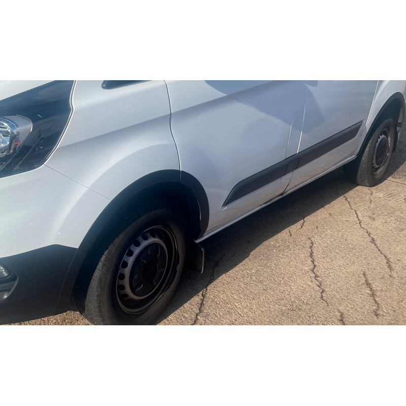 RGM Set Wheel arch extensions  Ford Transit Custom 2018-2023 - Black