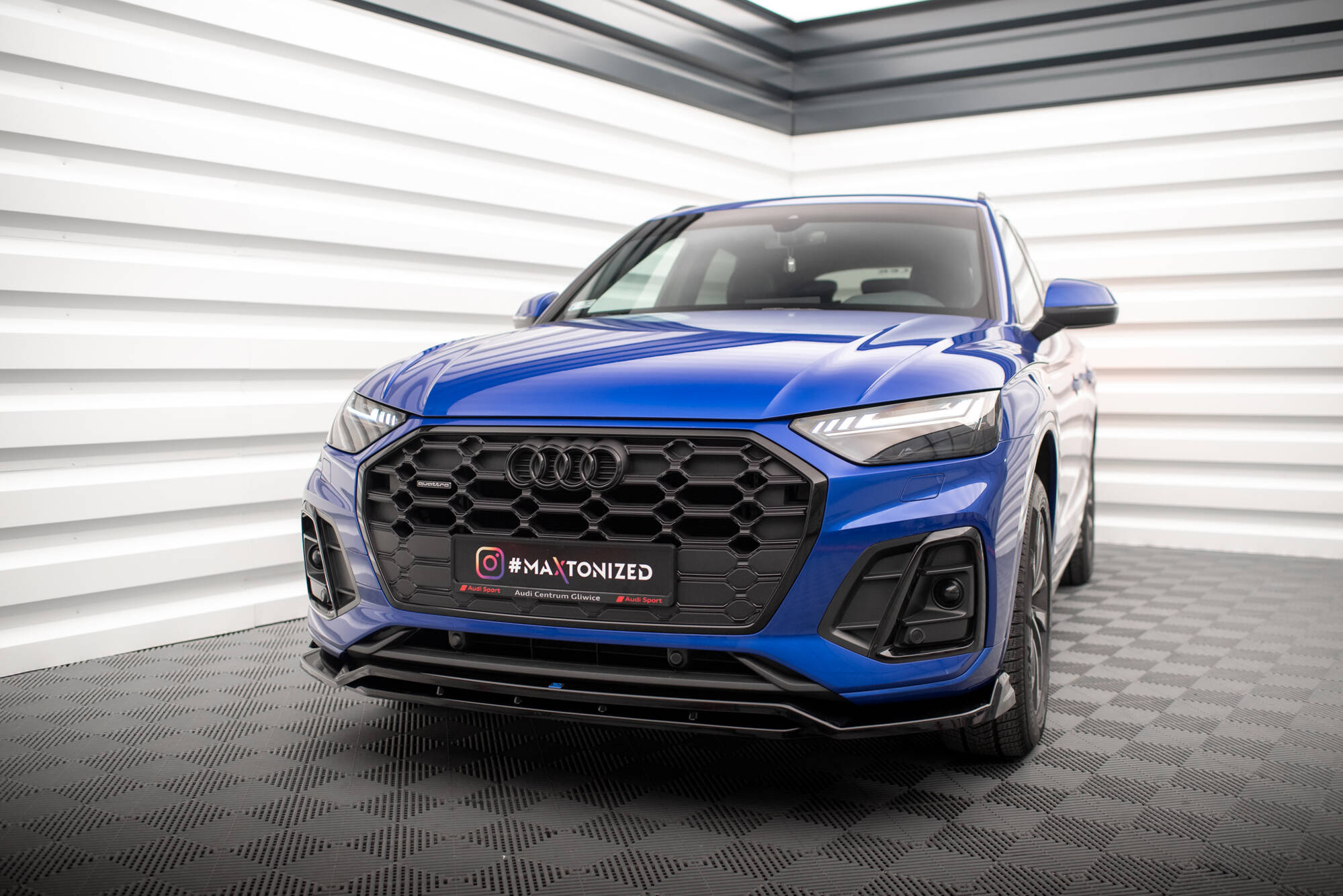 Bodykit passend voor Audi Q5 S-Line SUV Facelift 2020 - Maxton Glans Zwart