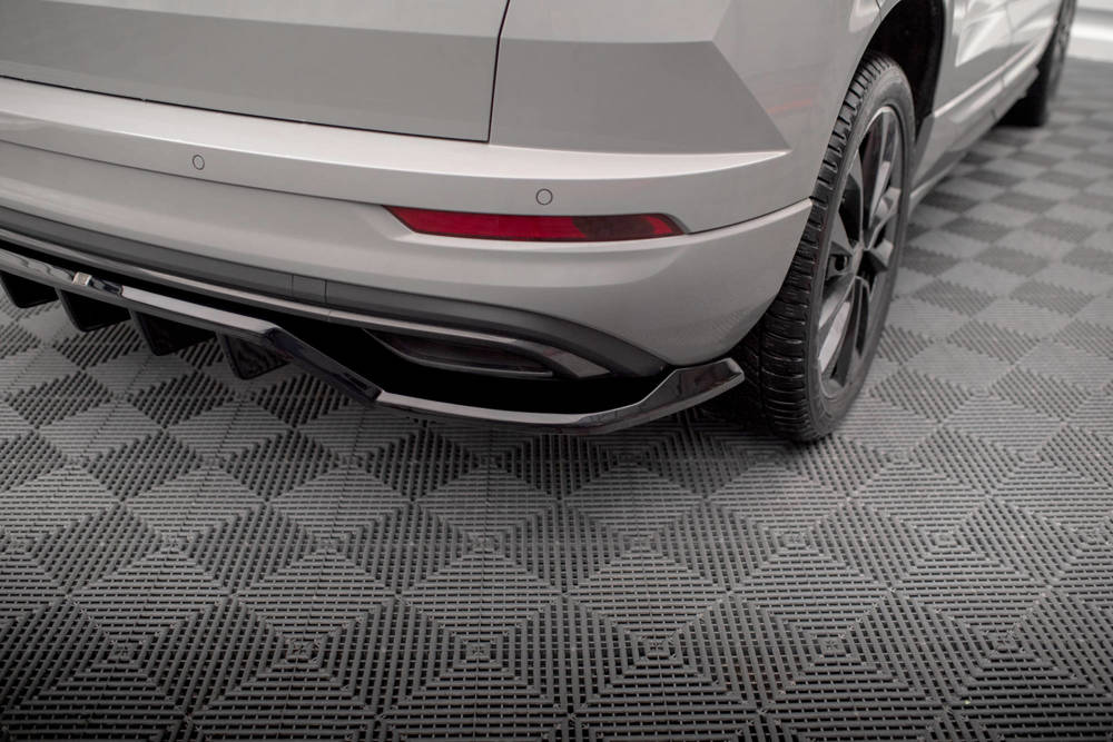 Diffuser passend voor Skoda Karoq Sportline FL Maxton Glans Zwart