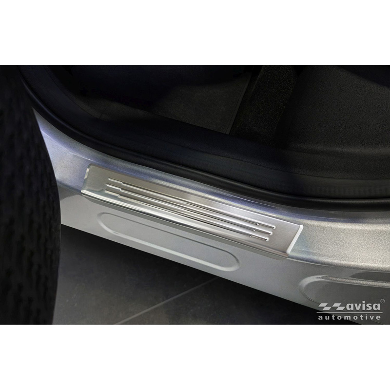 Avisa Stainless Steel Door sill protectors  Omoda 5 2024- - 'Lines' - 4-pieces