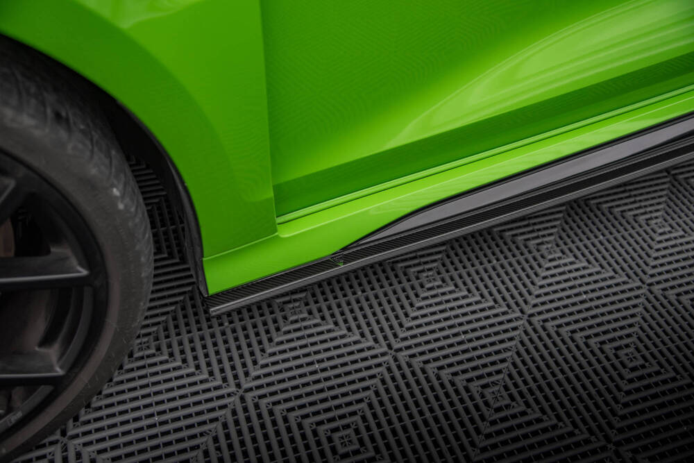 Zijskirts passend voor Audi RS3 8Y Limousine Maxton Carbon