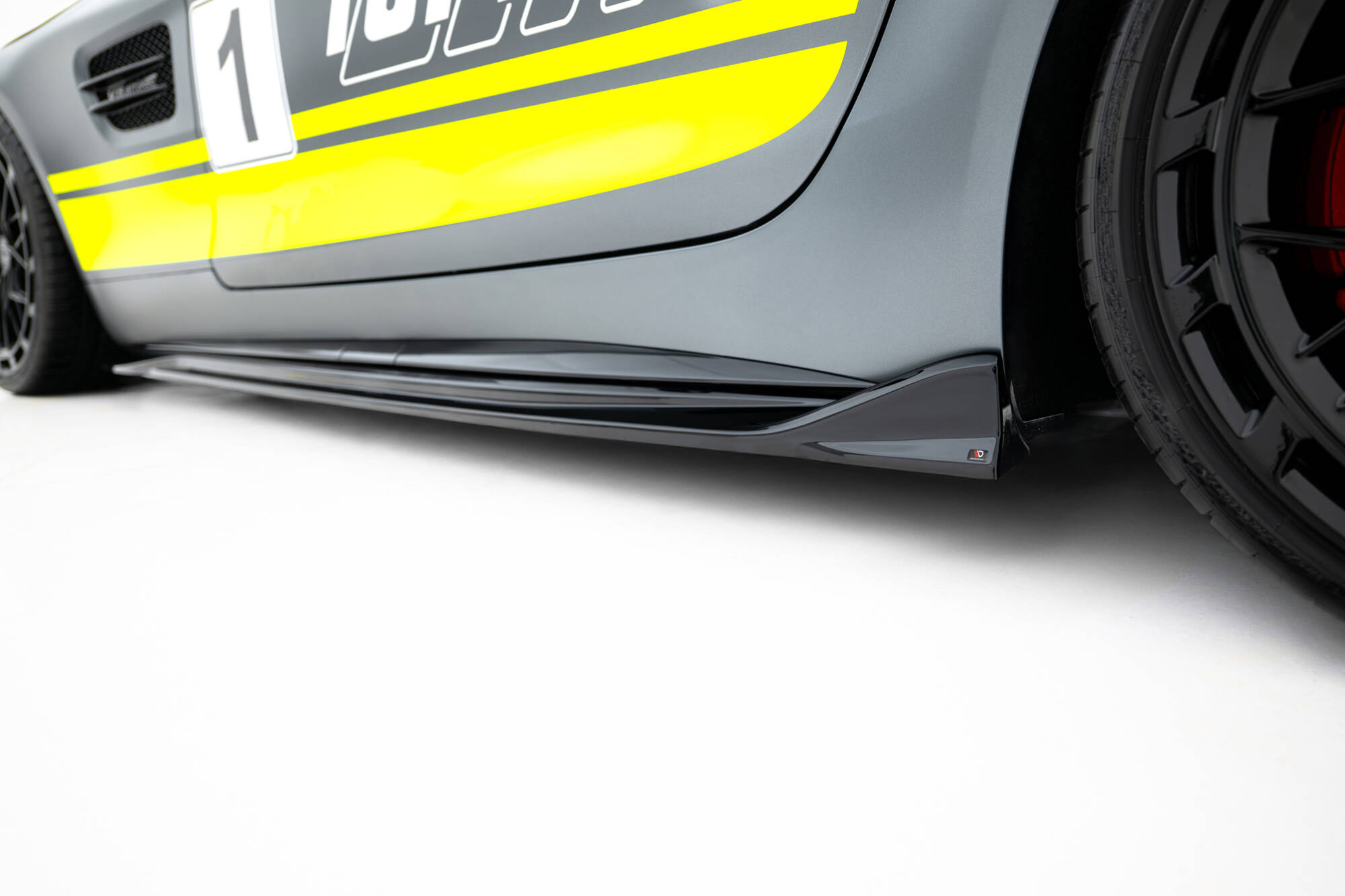 Zijskirts passend voor Mercedes-AMG GT C C190 Facelift Maxton Glanzend zwart
