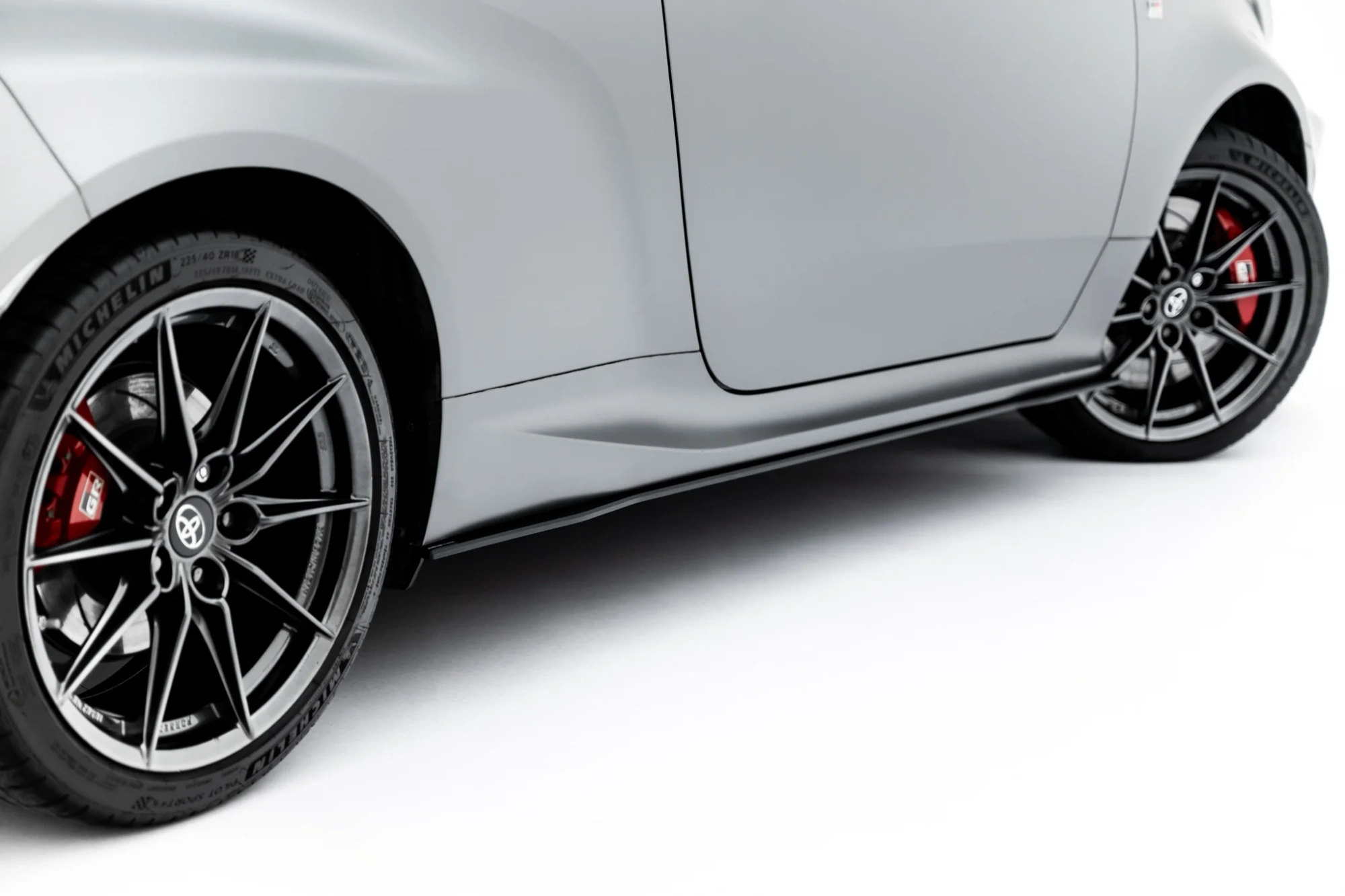 Side Skirts Toyota GR Yaris Mk4 Facelift – Maxton Street Pro Side Skirts