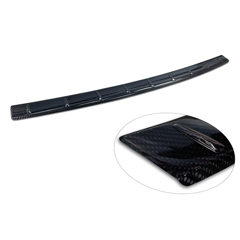 Real 3D Carbon Rear bumper protector  Fiat 600 Hybrid & 600e 2023- 'Ribs'