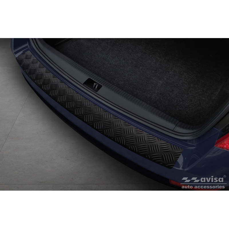Matt Black Aluminum Rear bumper protector  Skoda Octavia III Kombi Facelift 2017-2020 'Riffled Plate'