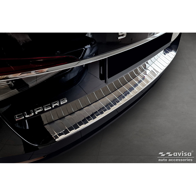 Chrome Stainless Steel Rear bumper protector  Skoda Superb Combi 2015-2019 incl. Facelift 2019-2024 & Scout 'Ribs'