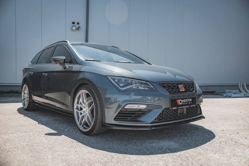Voorspoiler passend voor Seat Leon FR 5F Maxton Design glans zwart V.6