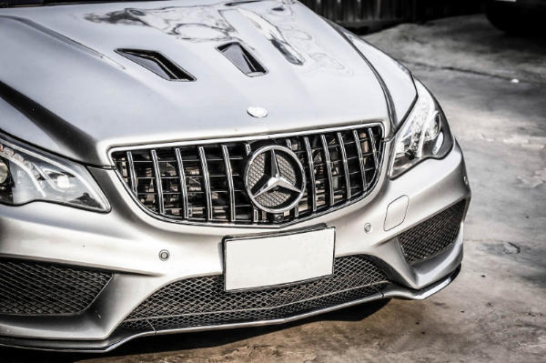 Grill passend voor Mercedes C207 W207 A207 Facelift (2013-2017) Coupe Cabrio GTR Look Glans Zwart/Chroom