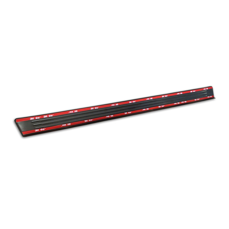 Avisa Black Stainless Steel Door sill protectors  Omoda 5 2024- - 'Lines' - 4-pieces