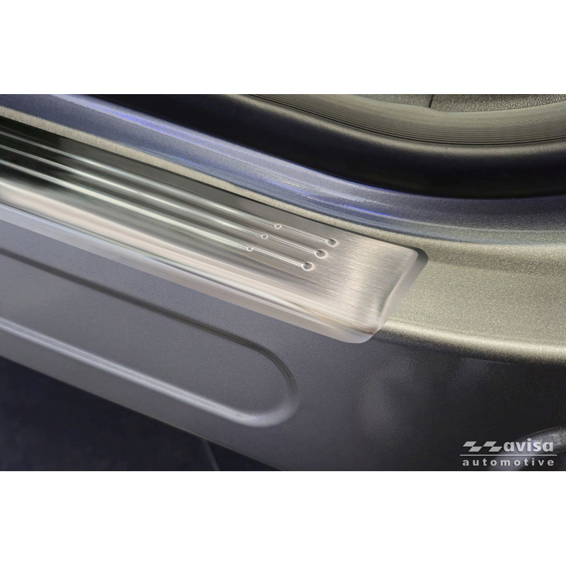 Avisa Stainless Steel Door sill protectors  Omoda 5 2024- - 'Lines' - 4-pieces
