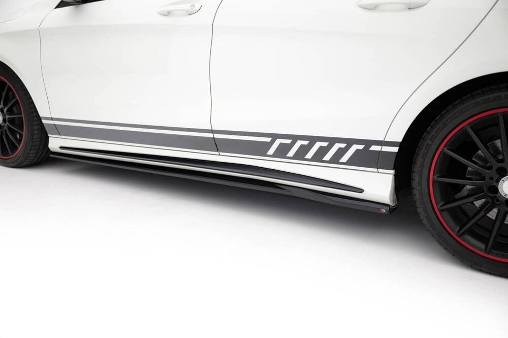 Zijskirts passend voor Mercedes-Benz CLA AMG-Line C117