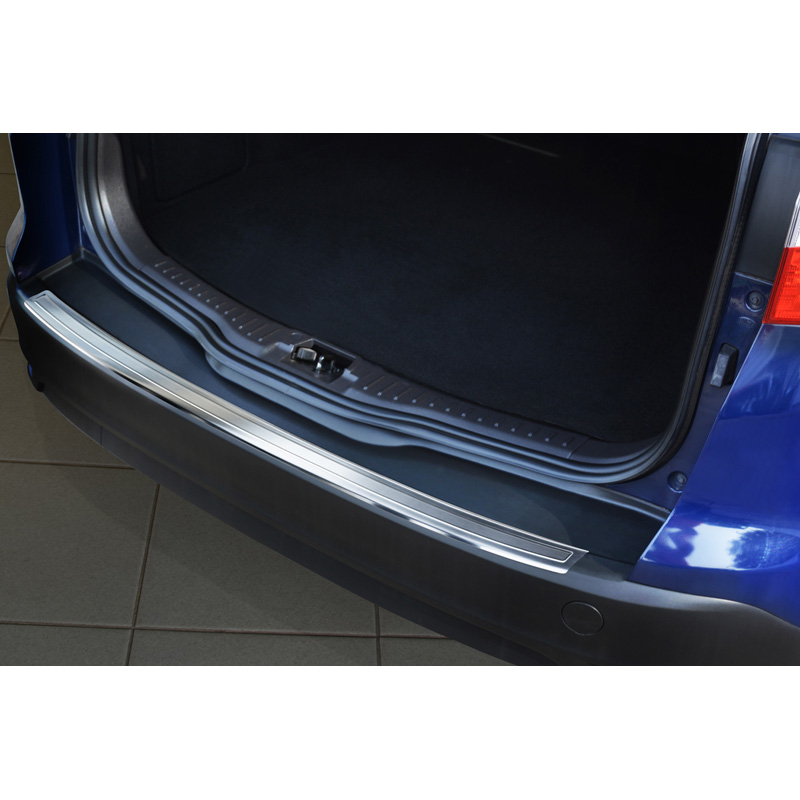 Stainless Steel Rear bumper protector  Ford Focus III Wagon 2011- 'Ribs'