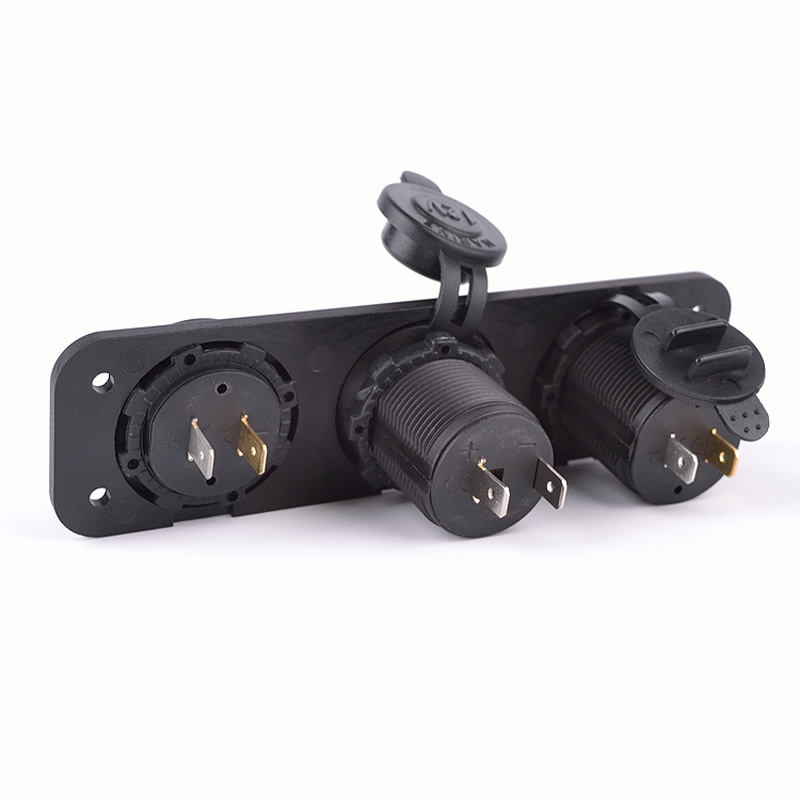 Built-in USB Adapter 3-in-1 2xUSB 5V-2,1A&1A/Voltmeter/Lighter plug/Input 12V-24V