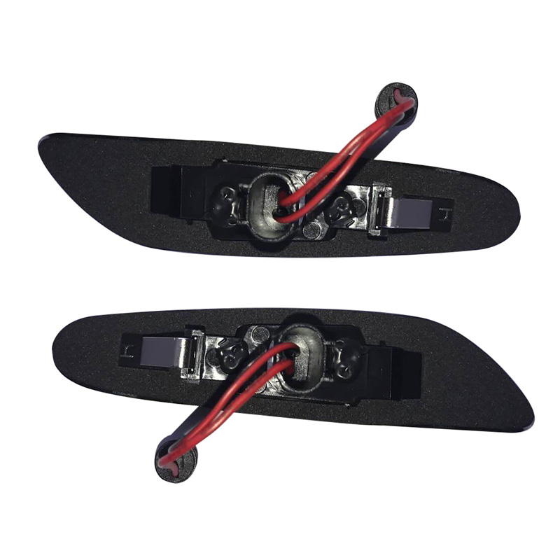 Set LED Side Indicators (T10 Plug)  BMW 1-Series E8x / 3-Series E46 / E9x / 5-Series E6x / X1 E84 / X3 E83 - Smoke