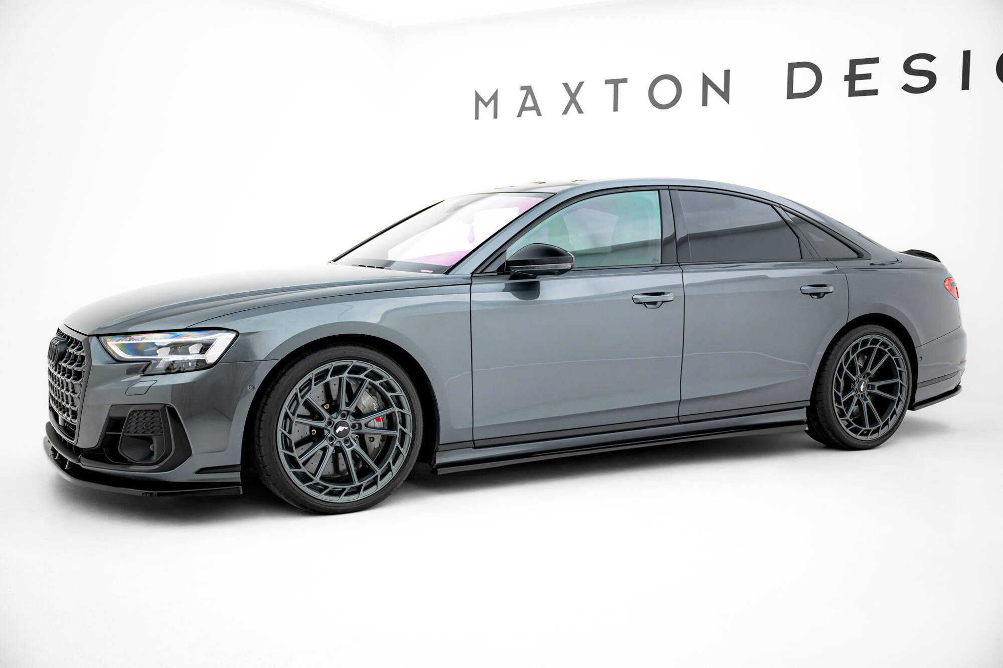 Bodykit passend voor Audi S8 D5 Facelift Maxton Glanzend zwart