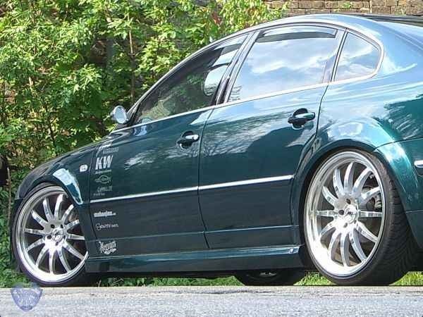 Sideskirts S2 VW Passat 3BG SRS-TEC