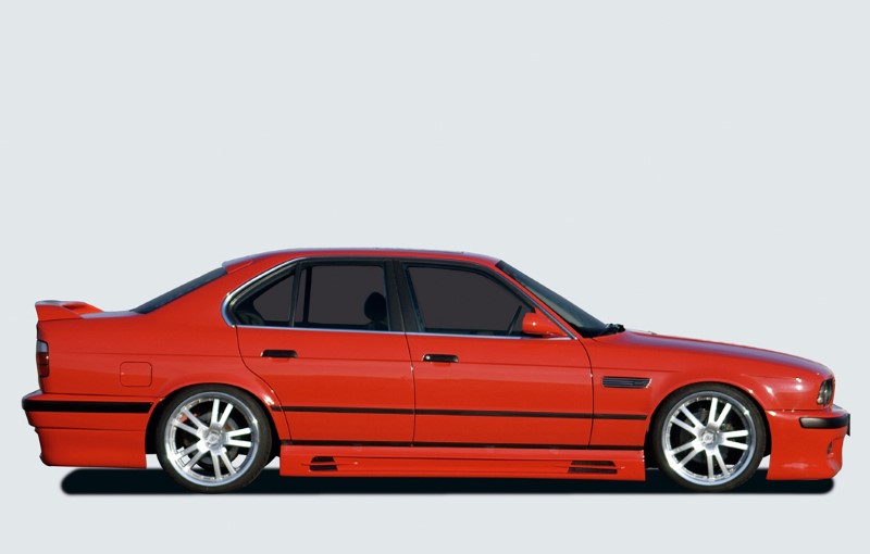 Sideskirts BMW E34 with 2 schacht and 2 uitsnedes Rieger
