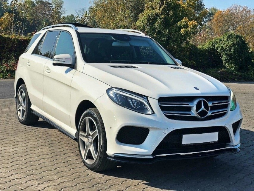 Zijskirts passend voor Mercedes GLE W166 AMG-Line Maxton Design glans zwart