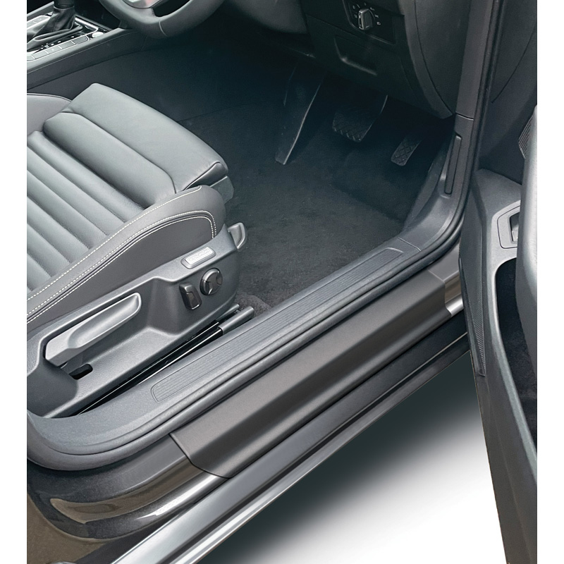 RGM Sill protectors  Volkswagen Passat 3G Saloon/CC/Variant 2014- - set of 2 pieces