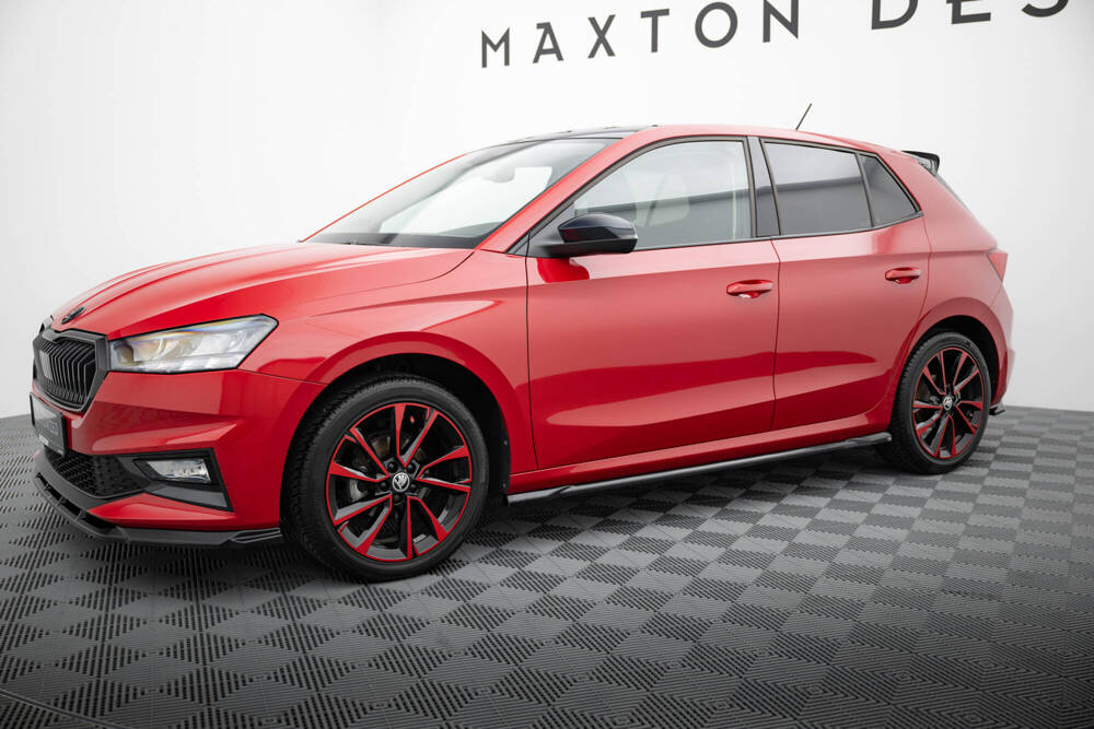 Zijskirts passend voor Skoda Fabia Mk4