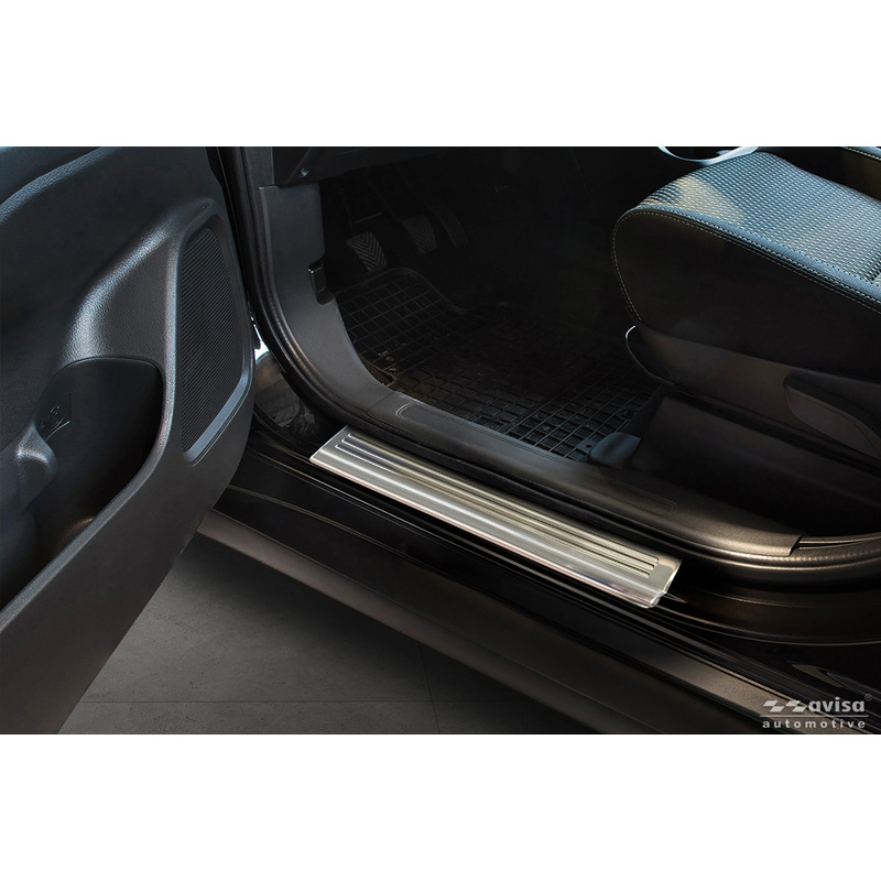 Avisa Inox door sill protectors  Mitsubishi Outlander III 2012-2020 incl. PHEV & Facelift - 'Lines' - 4-pieces