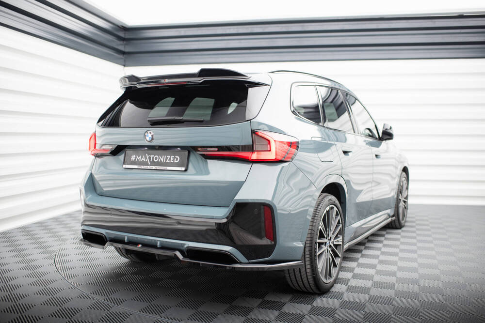 Bodykit passend voor BMW X1 M-Pack U11 Maxton Glanzend zwart